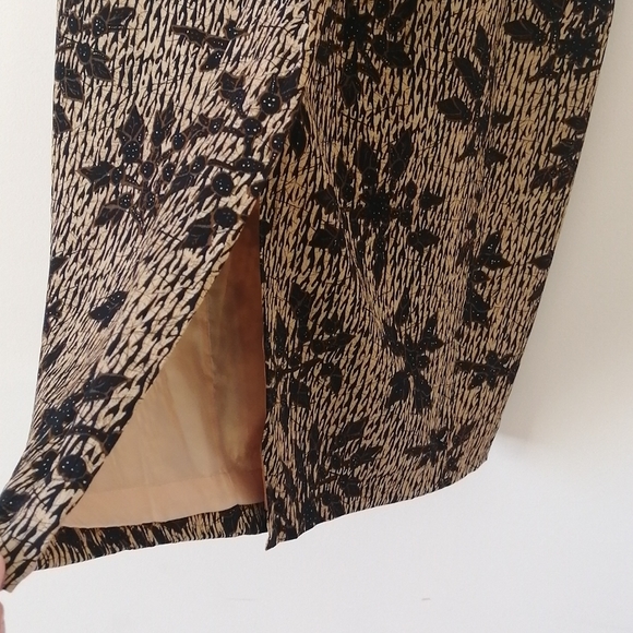 JONES NEW YORK, ladies vintage   2-piece suit, jacket and skirt, size 6 - Picture 6 of 14